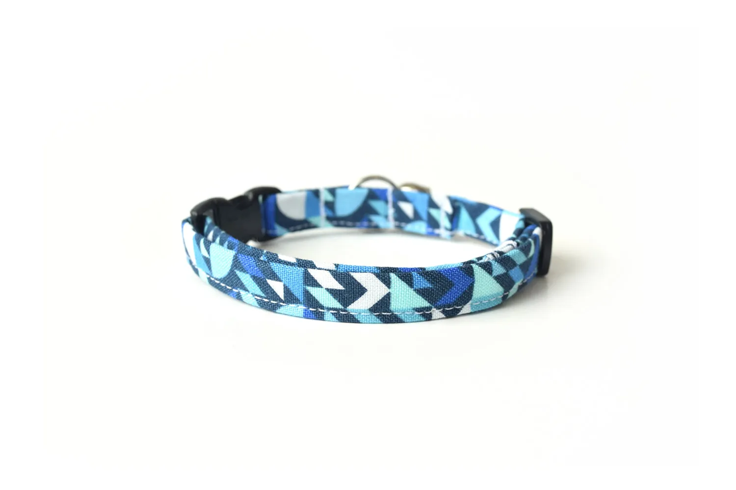 Blue Geometric Shapes Cat Collar