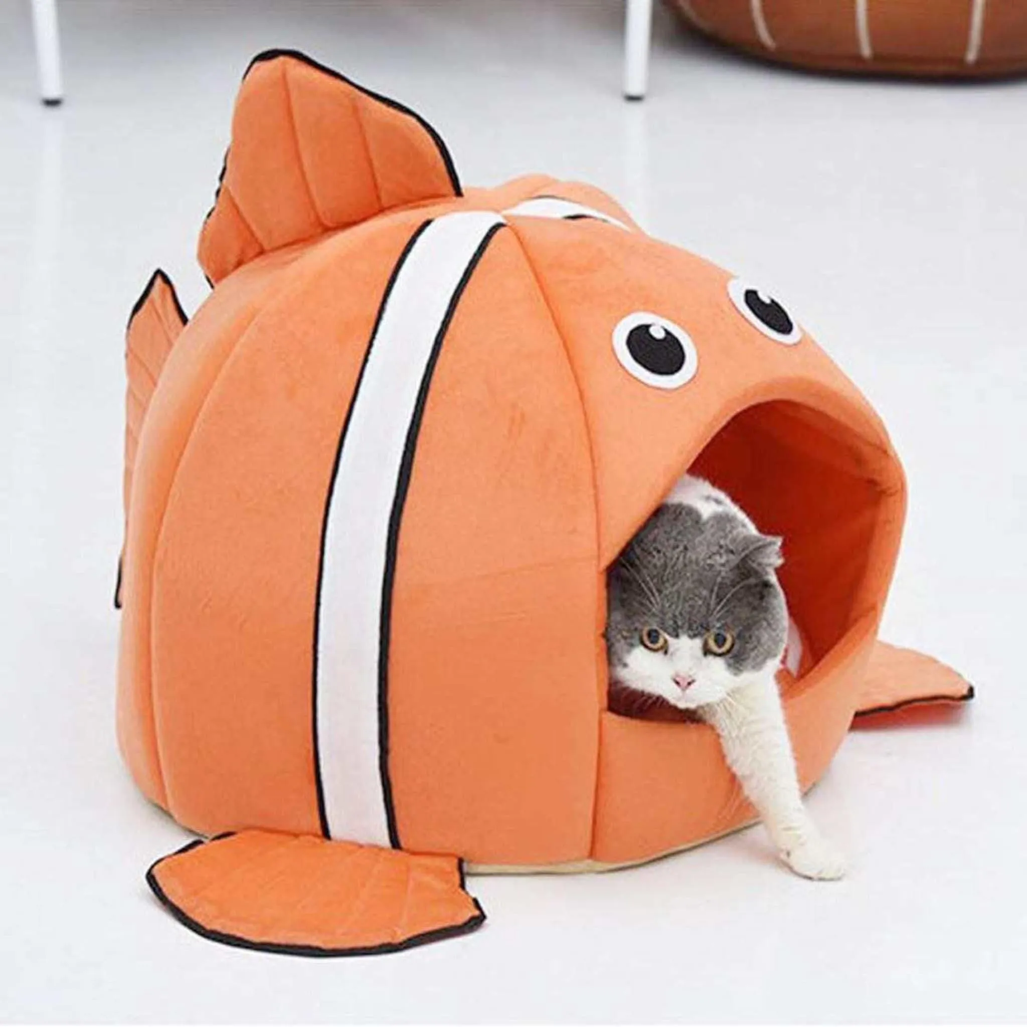Clown Fish Pet Bed